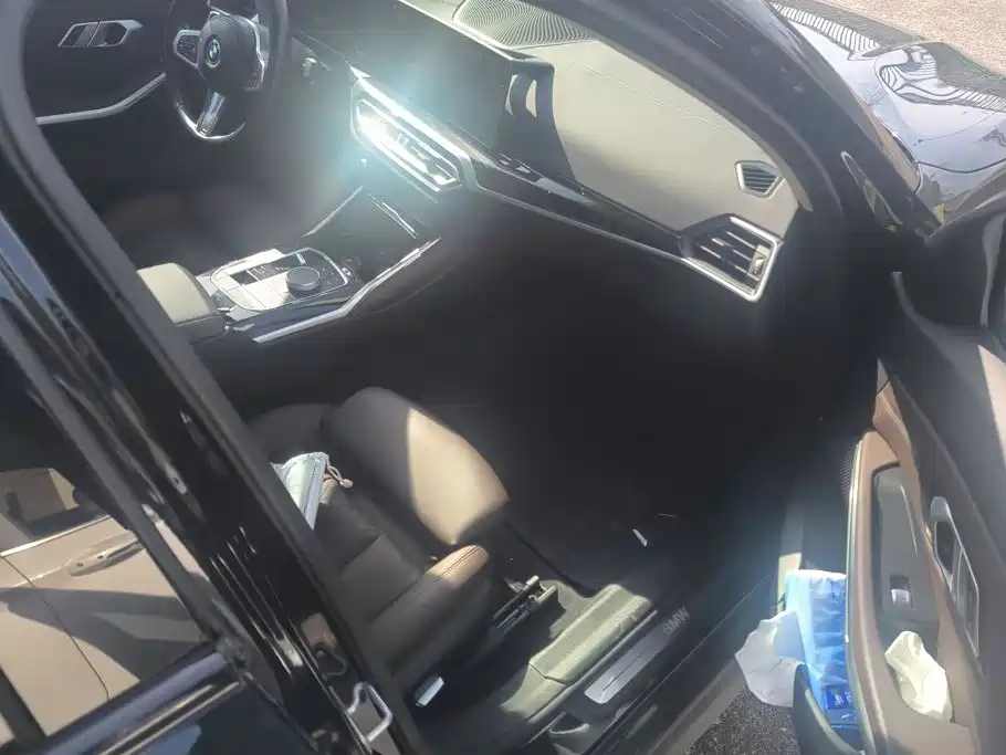 BMW i3 — миниатюра 8
