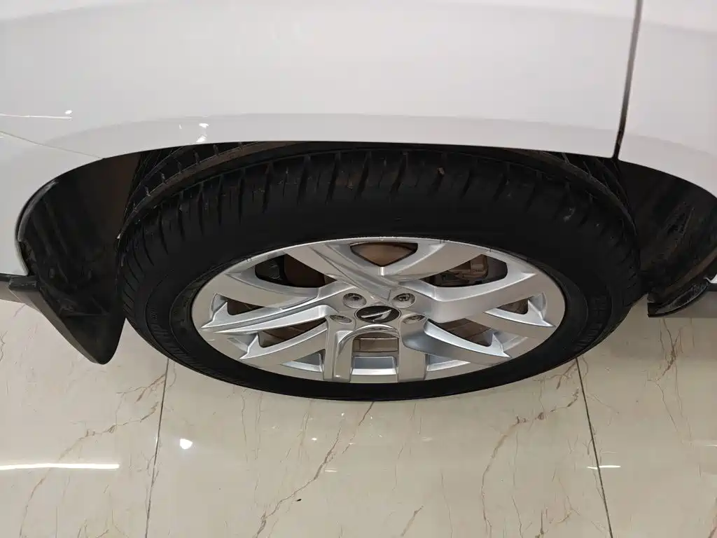 Jetta VS5 — миниатюра 17