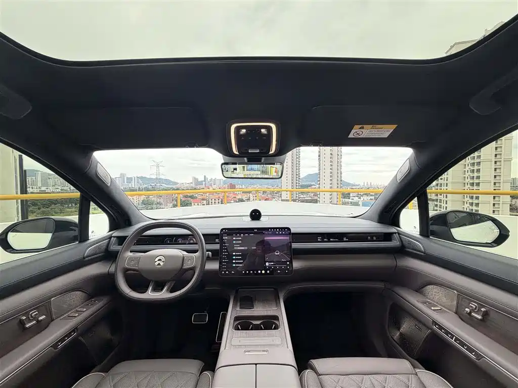 NIO ES8 — миниатюра 16
