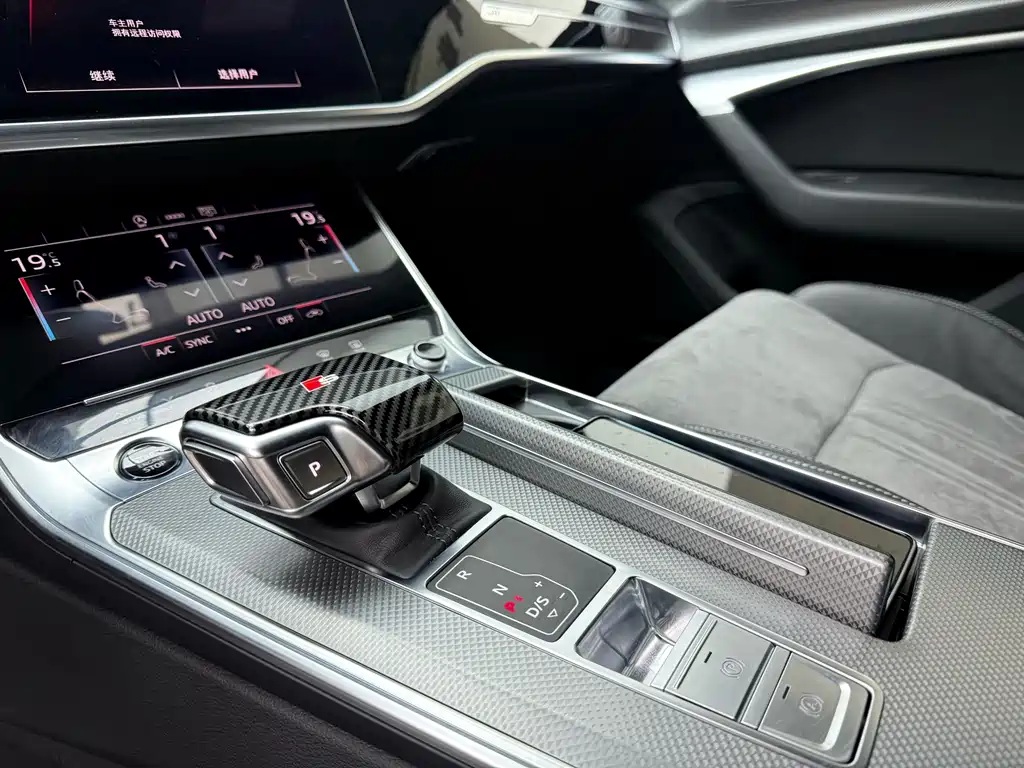 Audi A6L — миниатюра 9