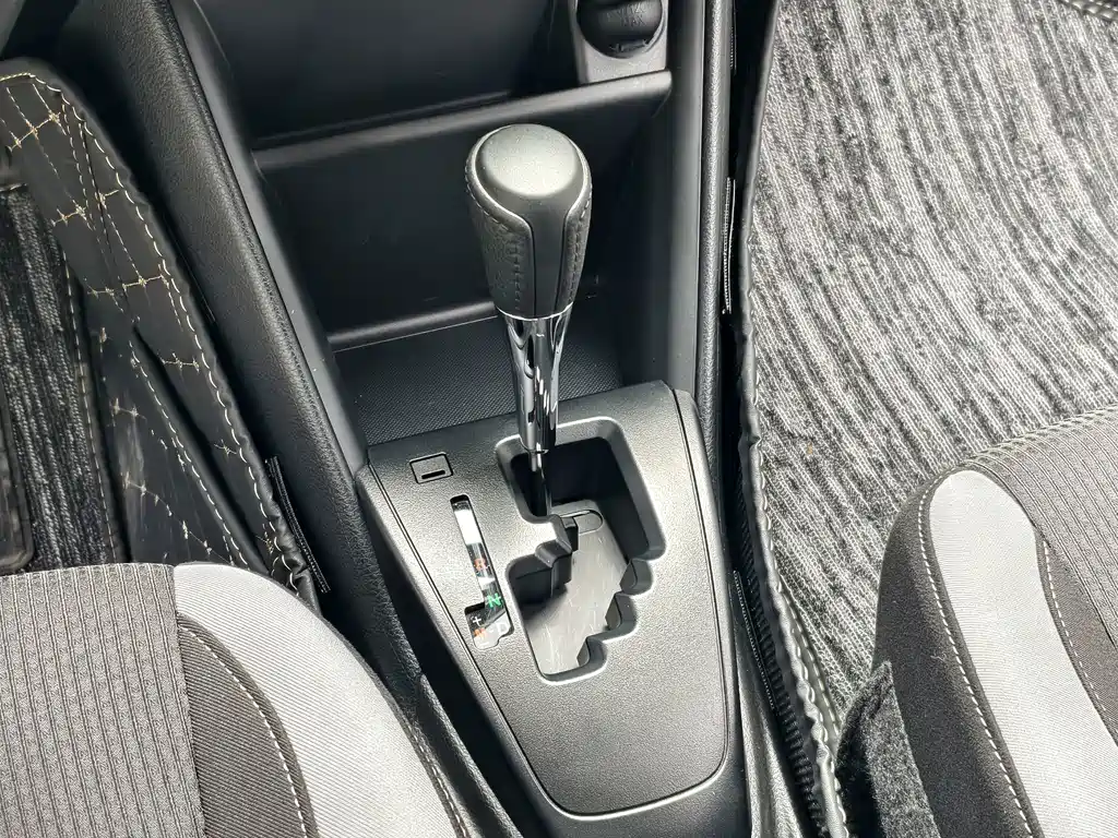 Toyota Yaris L — миниатюра 42