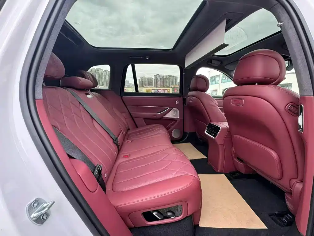 AITO AITO M8 — миниатюра 6