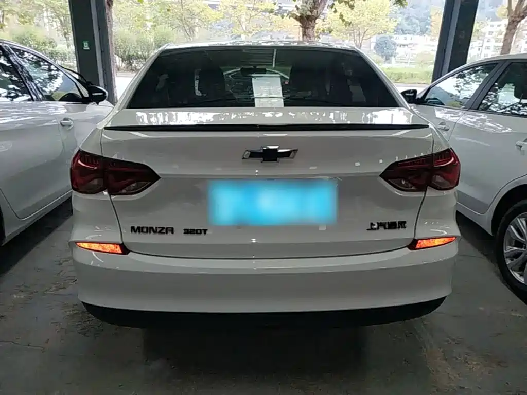 Chevrolet Monza — миниатюра 6