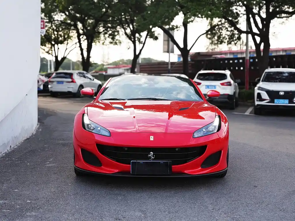 FERRARI PORTOFINO