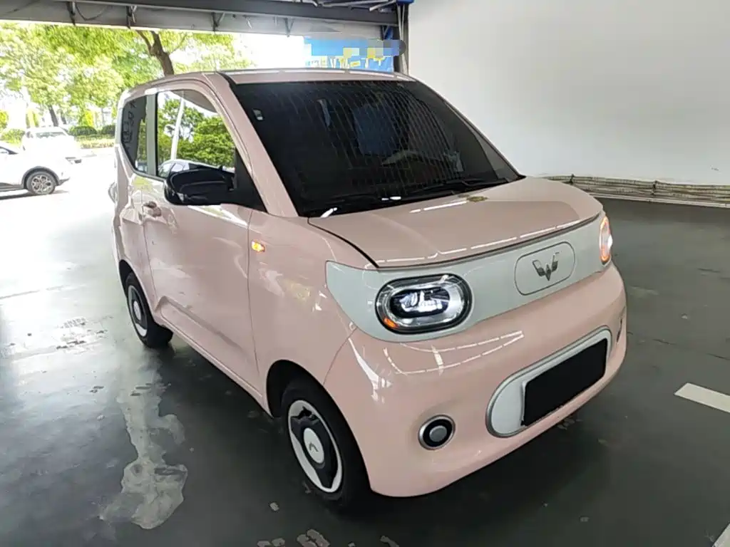 Wuling MINIEV — миниатюра 4