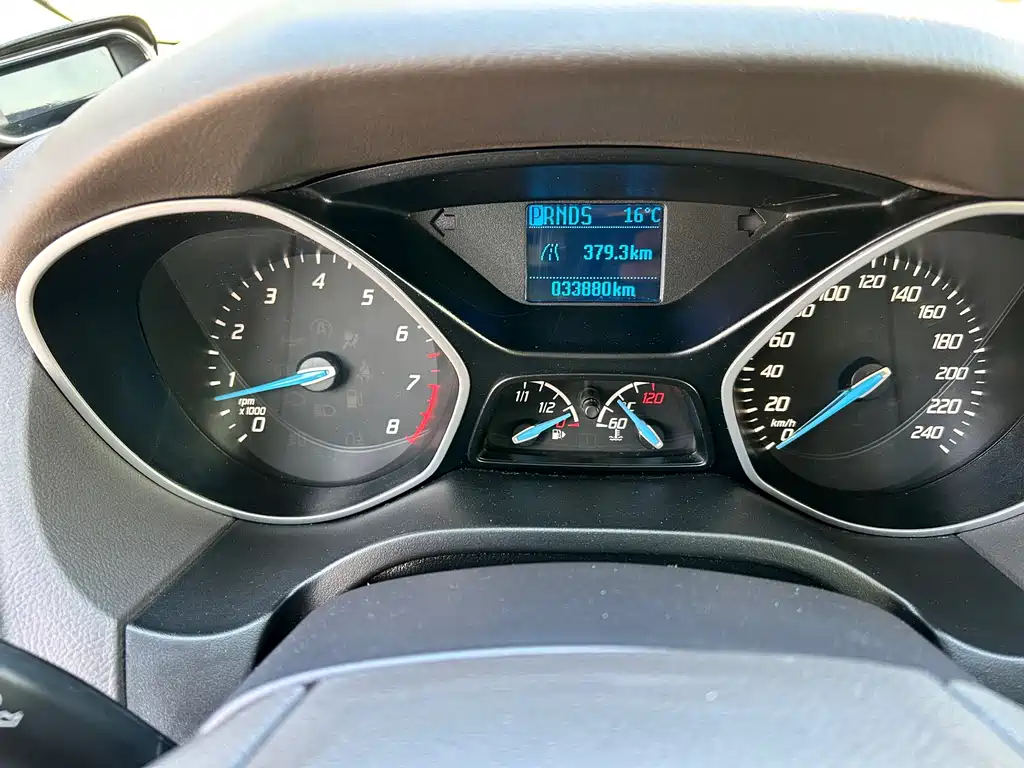 Ford Focus — миниатюра 5