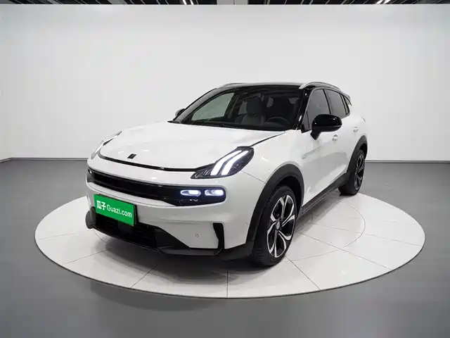 2023 Lynk & Co 06