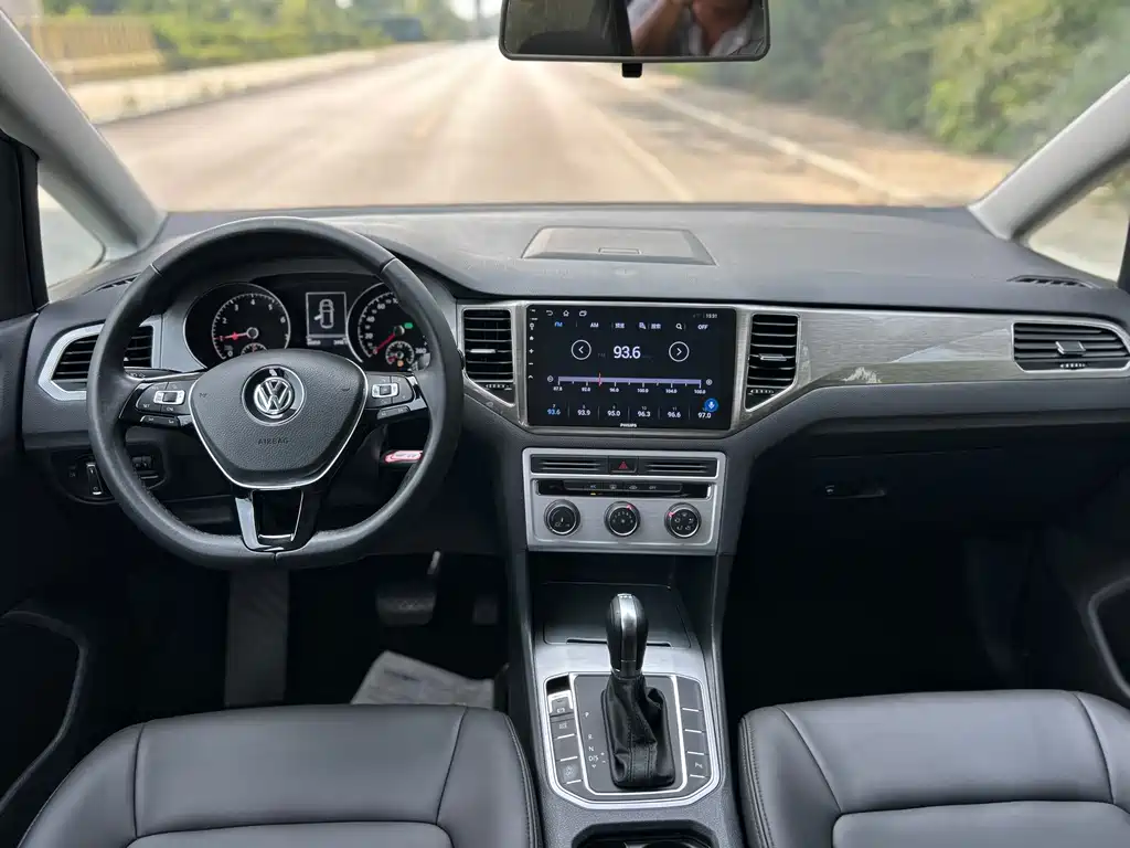 Volkswagen Golf Sportsvan — миниатюра 8