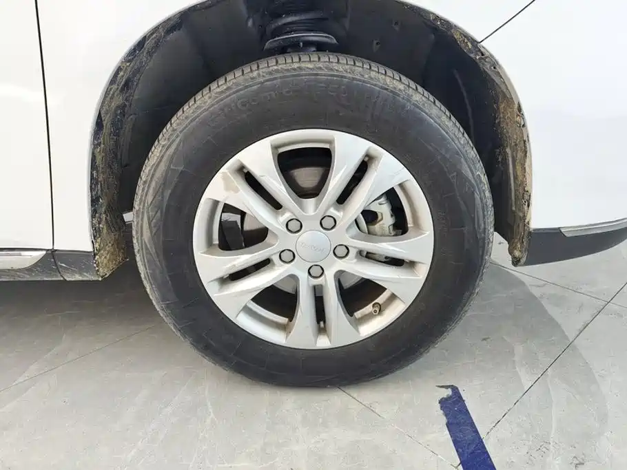 Haval M6 — миниатюра 6