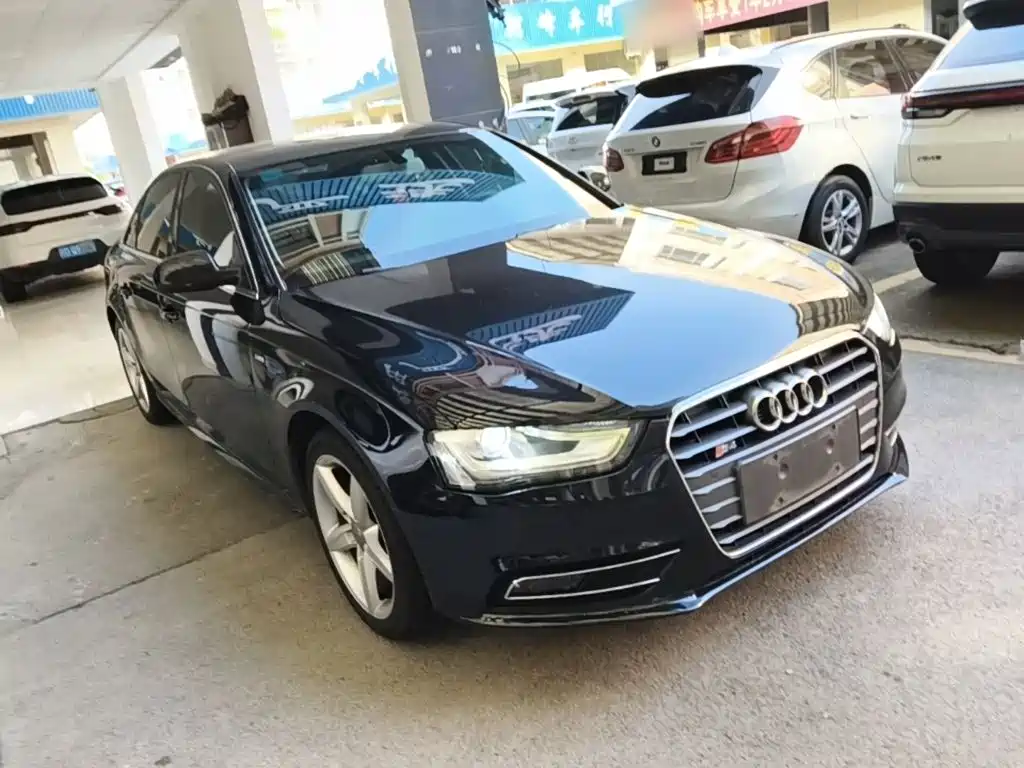 Audi A4L — миниатюра 4