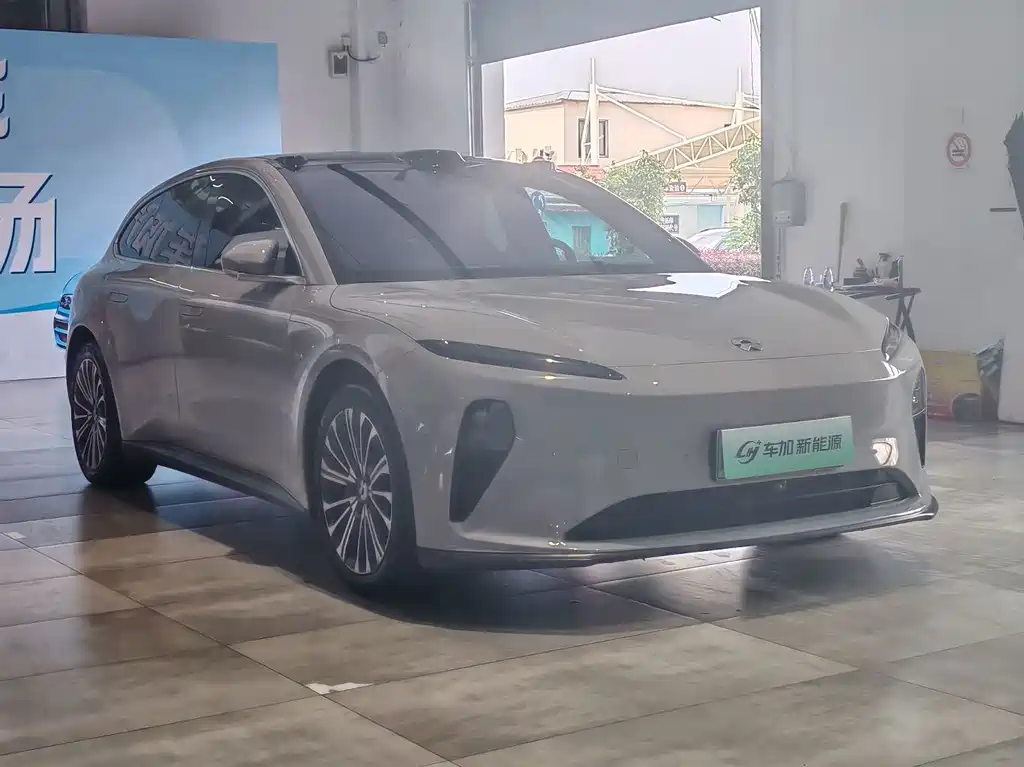 NIO ET5T — миниатюра 3