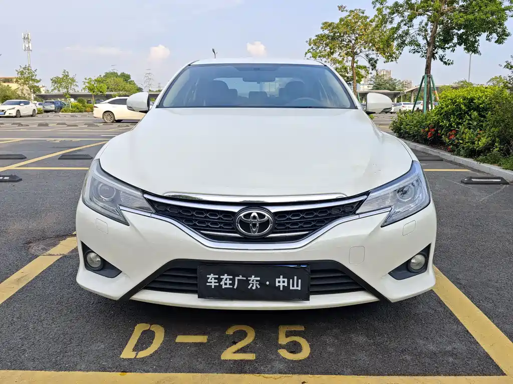 Toyota Reiz 2013 2.5S
