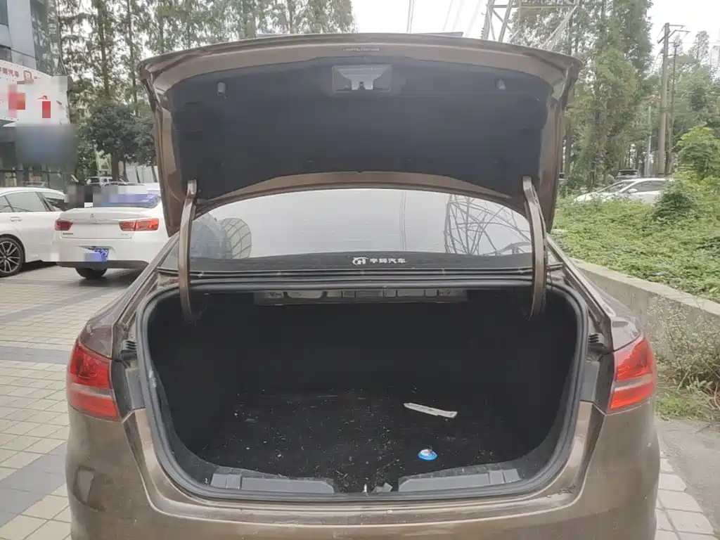 Ford Escort — миниатюра 19