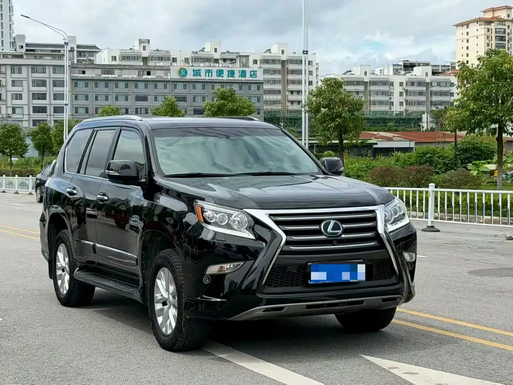 Lexus GX — миниатюра 2