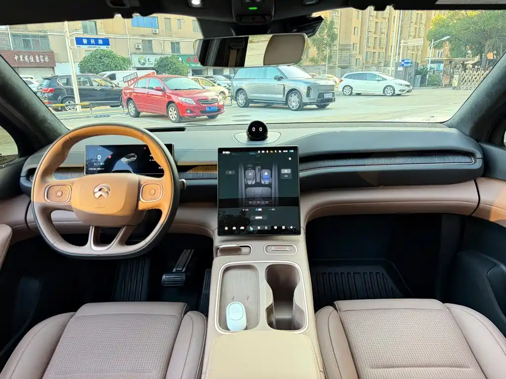 NIO ES6 — миниатюра 6