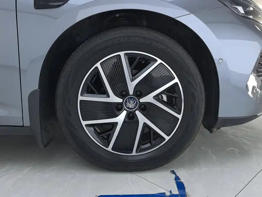 BYD Qin L — миниатюра 6