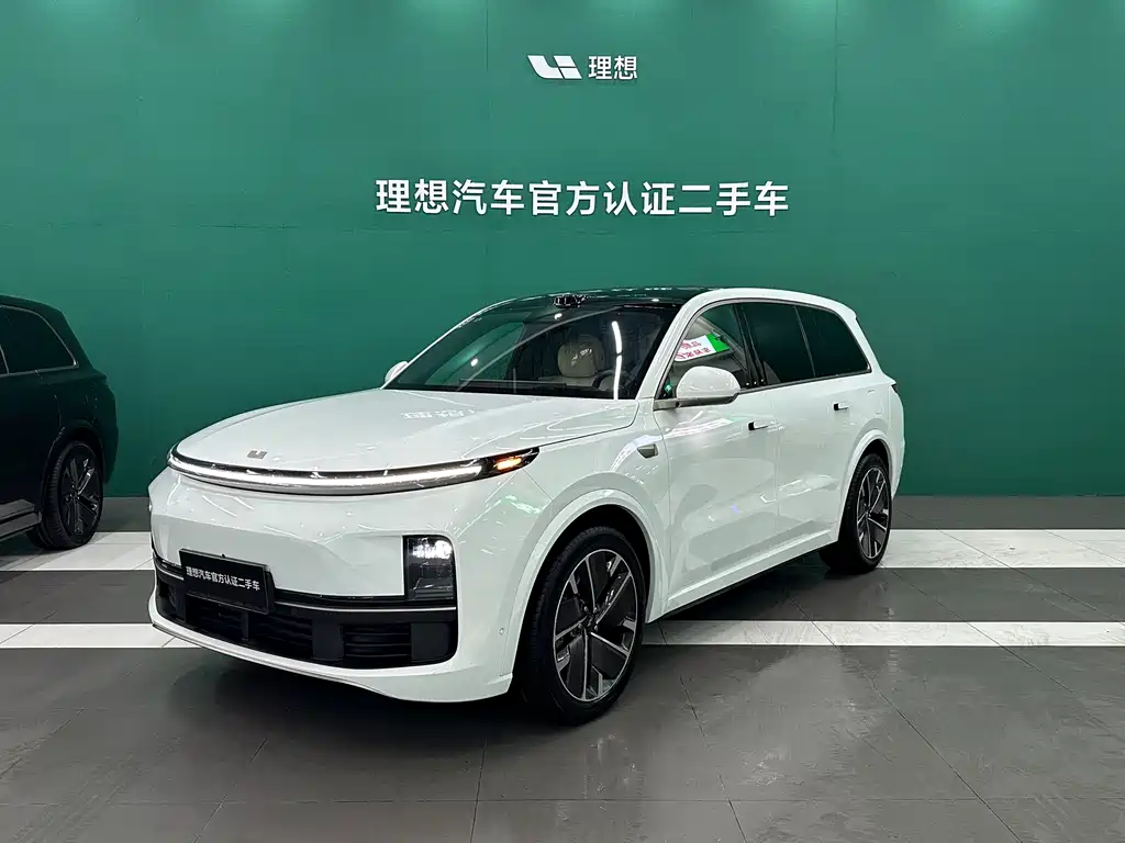Li Auto Li L9 2025