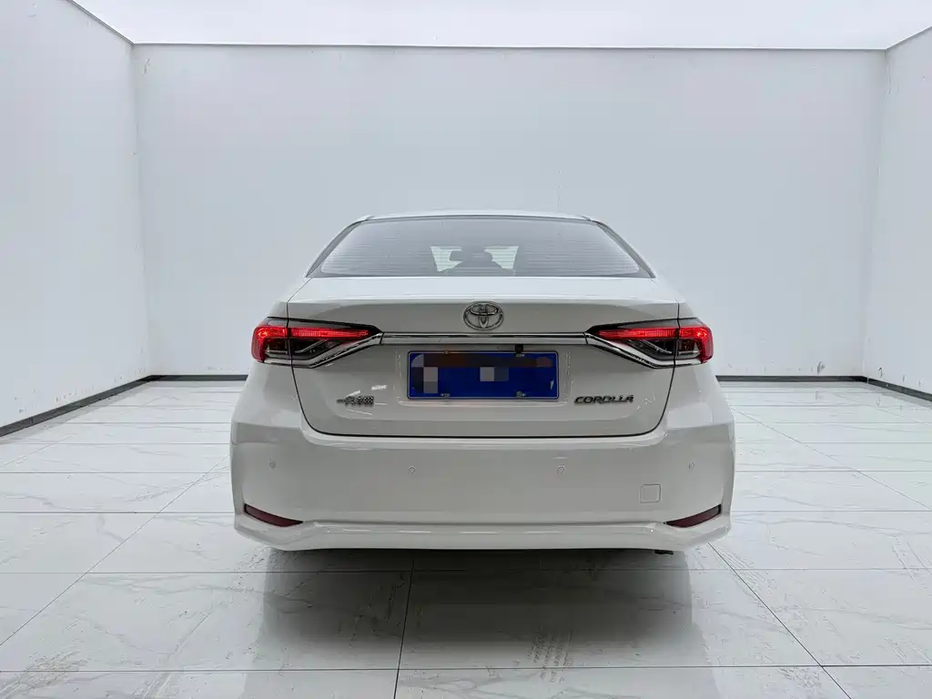 Toyota Corolla — миниатюра 5