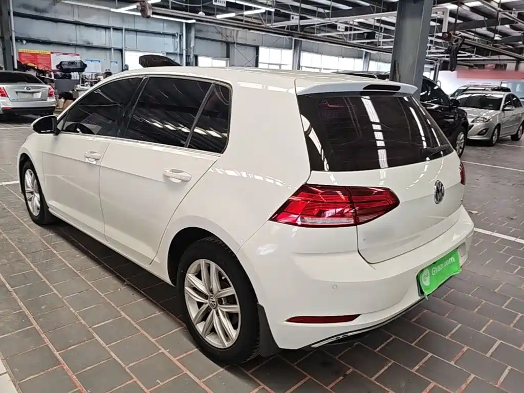 Volkswagen Golf — миниатюра 5