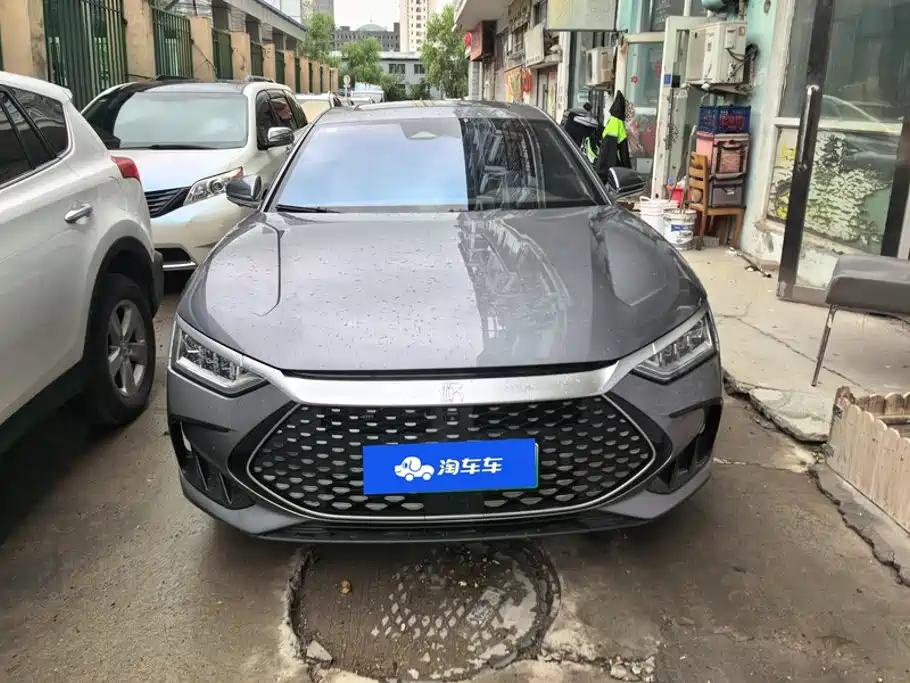 BYD Han — миниатюра 2