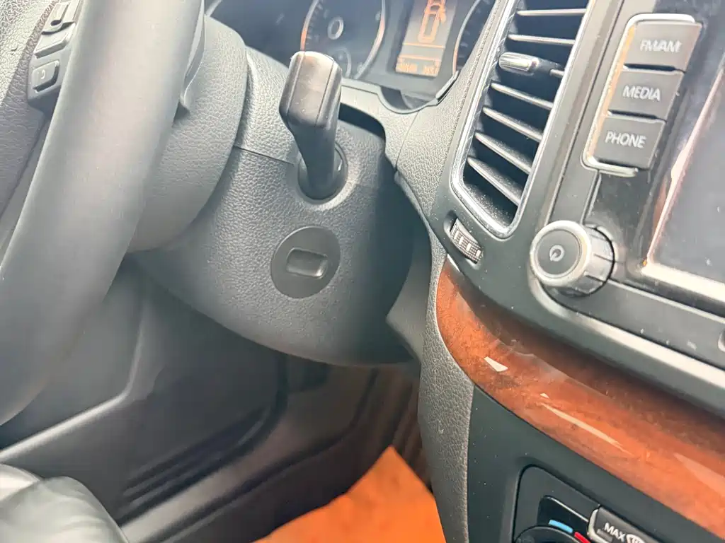 Volkswagen Sharan — миниатюра 19