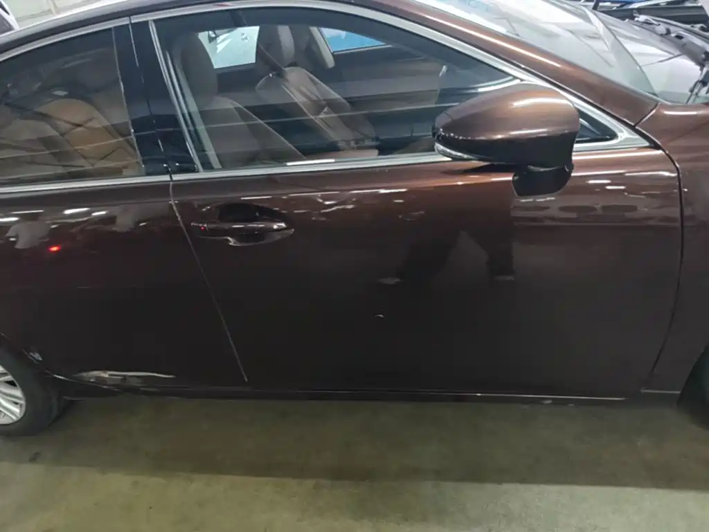 Lexus ES — миниатюра 21