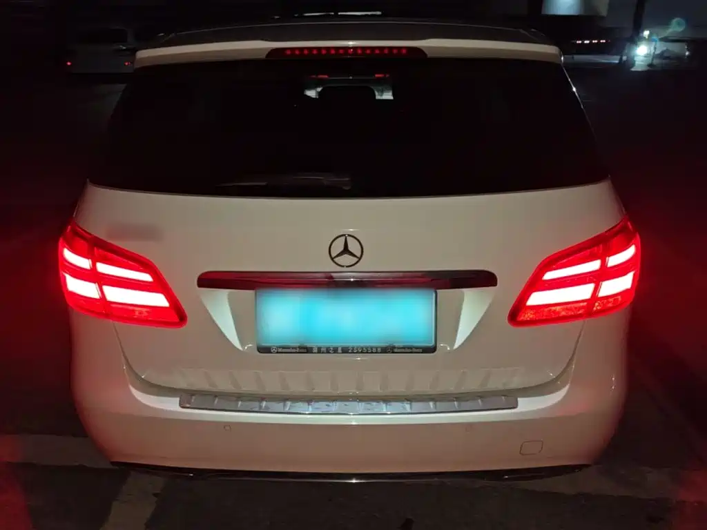 Mercedes-Benz B-Class — миниатюра 6