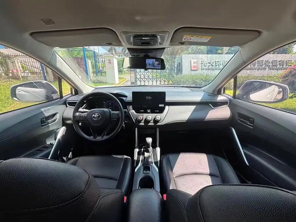 Toyota Corolla Cross — миниатюра 5