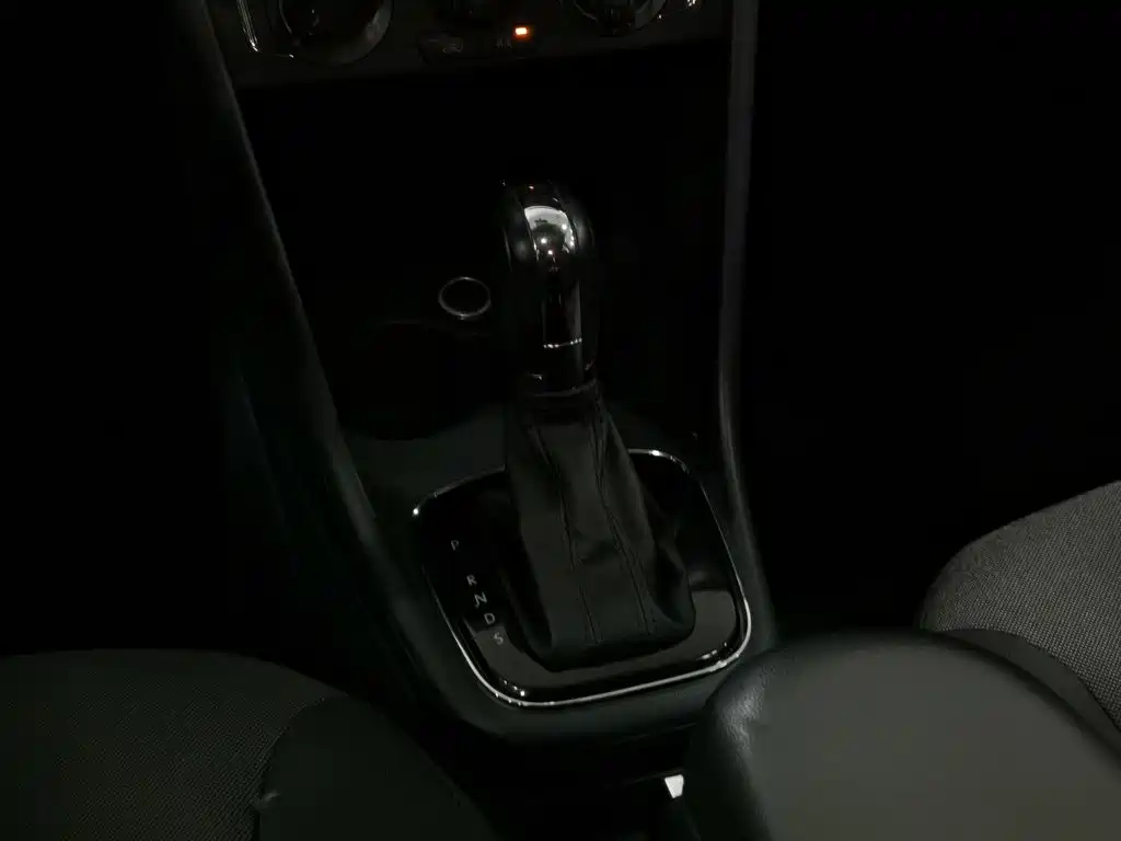 Volkswagen Polo — миниатюра 13