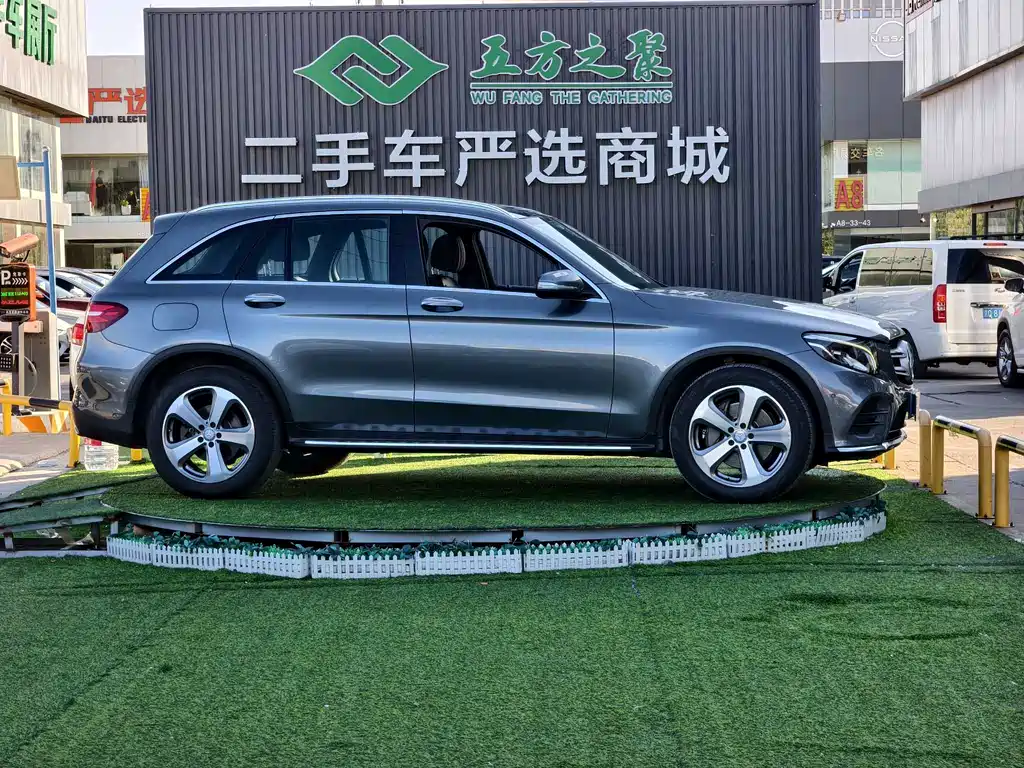 Mercedes-Benz GLC — миниатюра 8