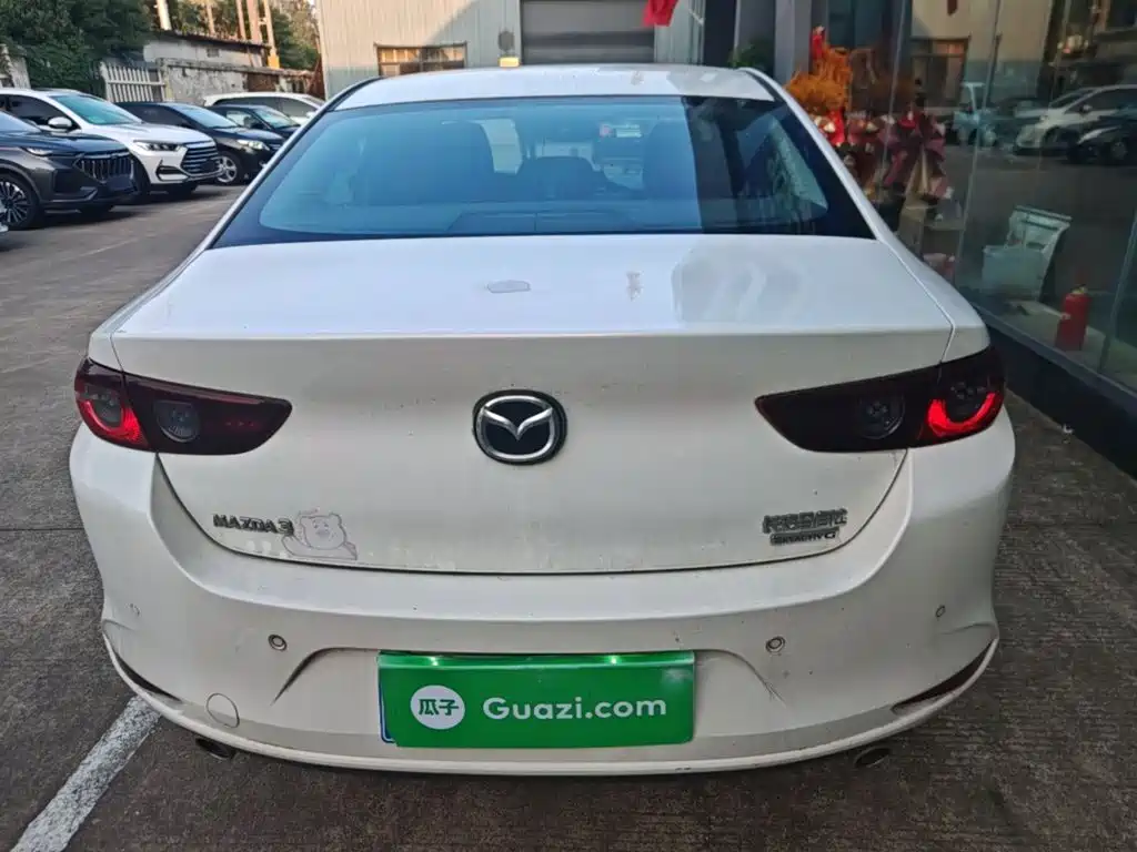 Mazda 3 Axela — миниатюра 6