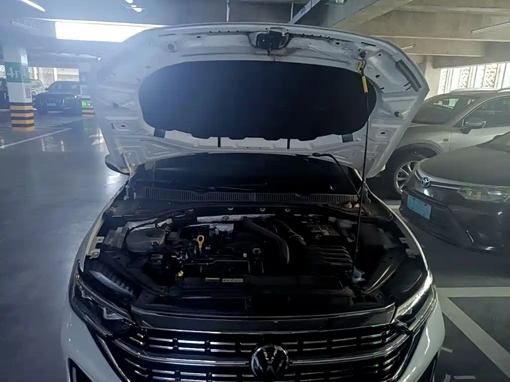 Volkswagen Sagitar — миниатюра 16