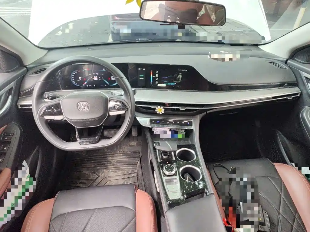 Changan Eado — миниатюра 5