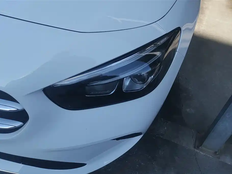 MERCEDES-BENZ B CLASS