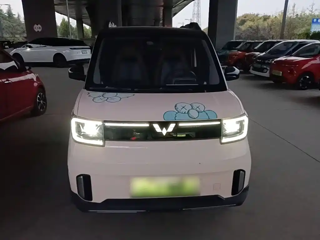 Wuling MINIEV — миниатюра 3
