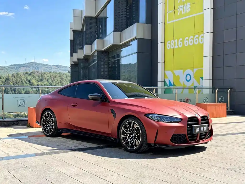 BMW M4 — миниатюра 3