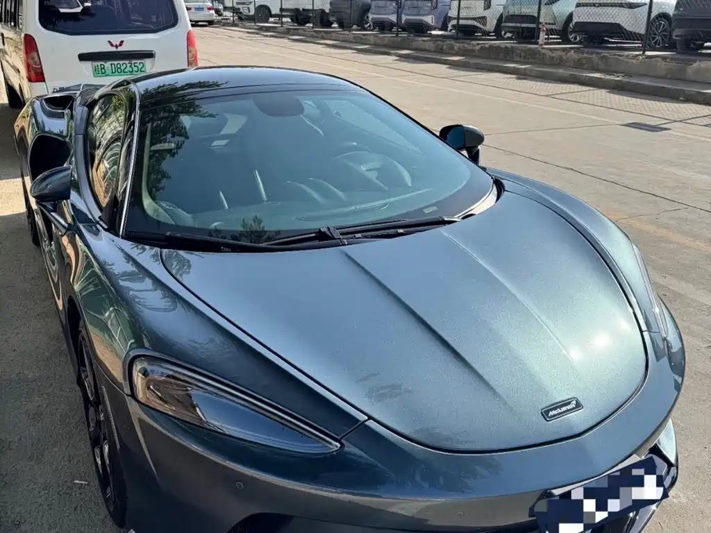 McLaren GT — миниатюра 4
