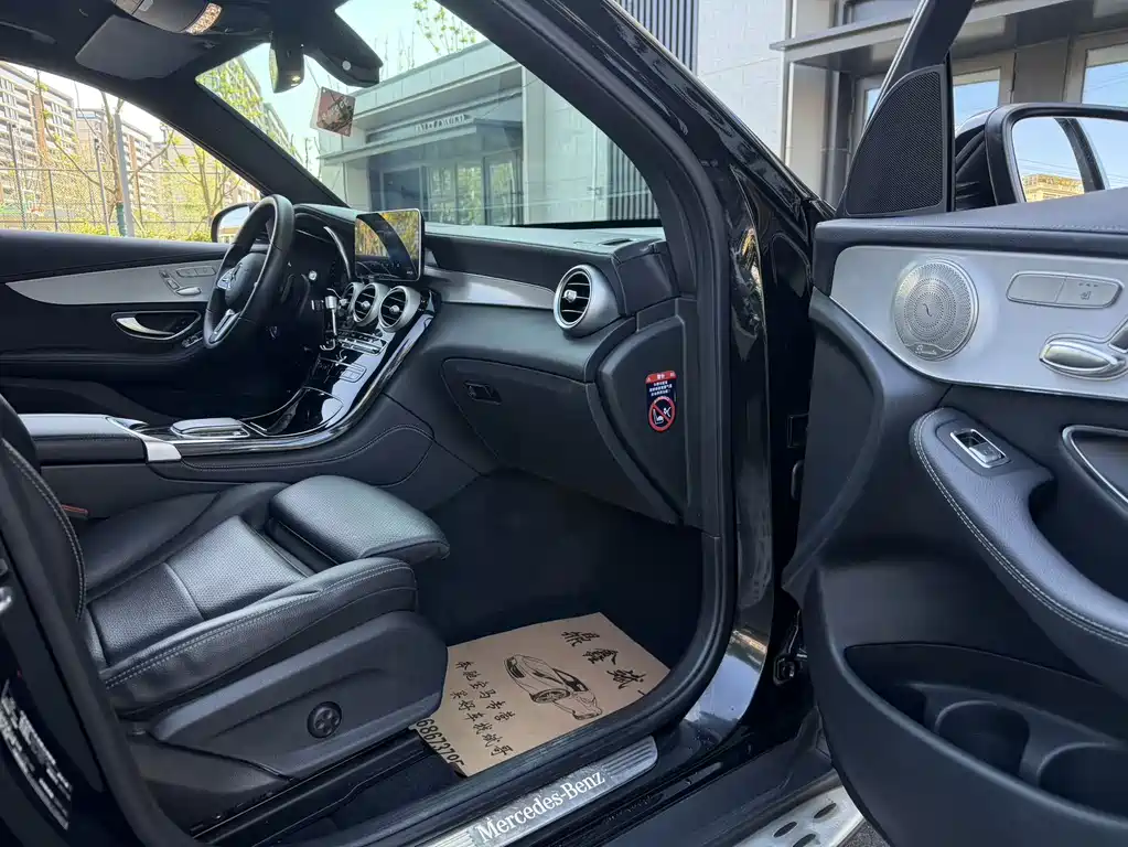 Mercedes-Benz GLC — миниатюра 7