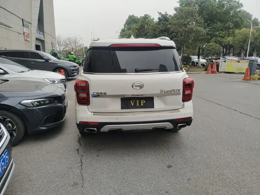 GAC TRUMPCHI GS8