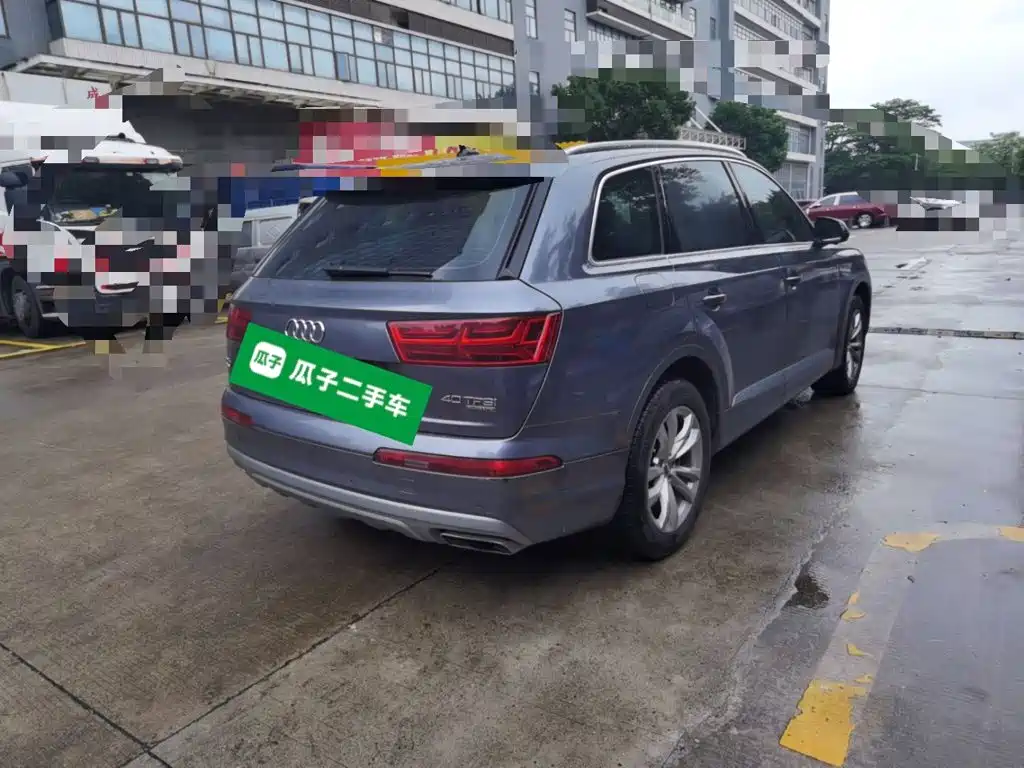 Audi Q7 — миниатюра 6