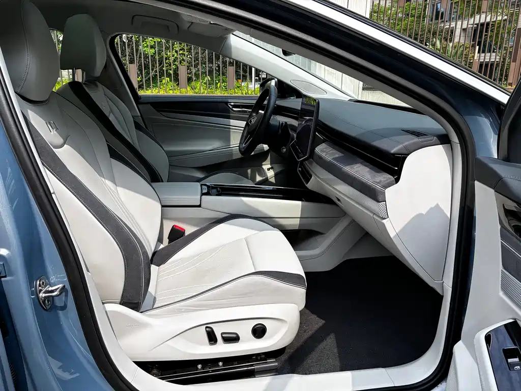 Volkswagen ID.7 VIZZION — миниатюра 13