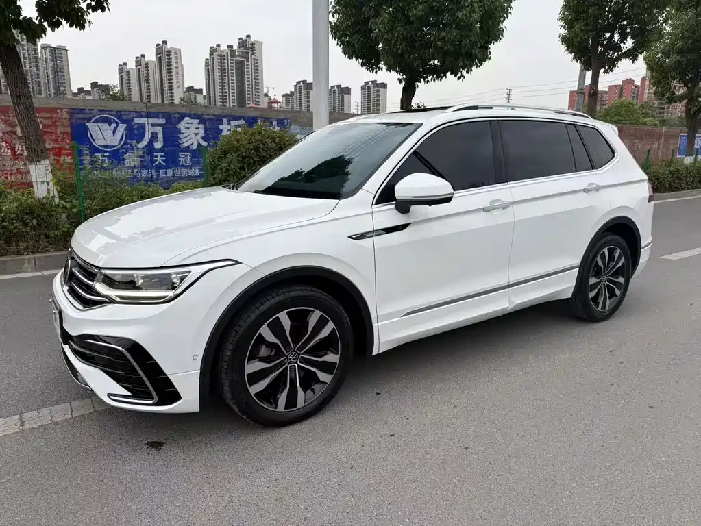 Volkswagen Tiguan L 2021