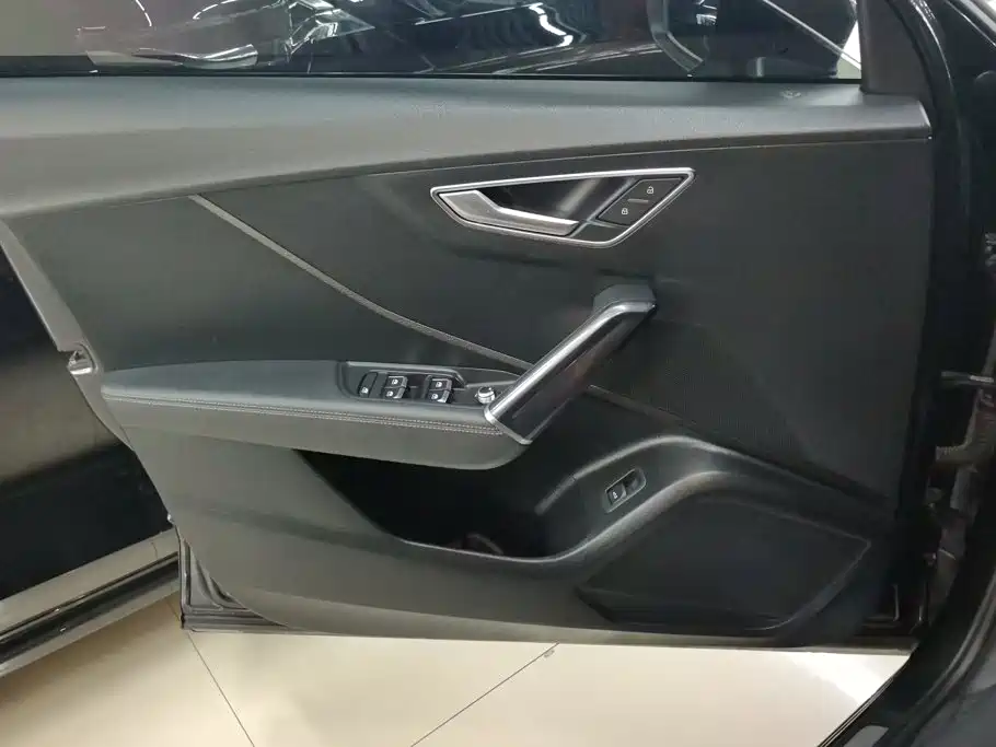 Audi Q2L — миниатюра 7