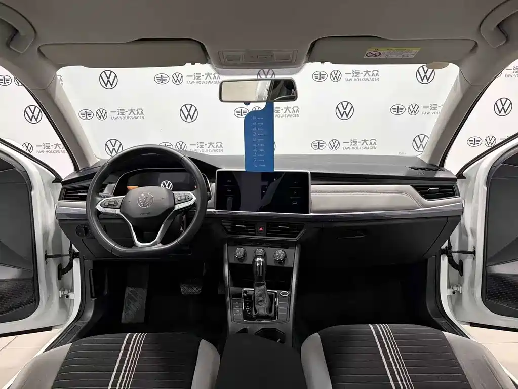 Volkswagen Bora — миниатюра 7