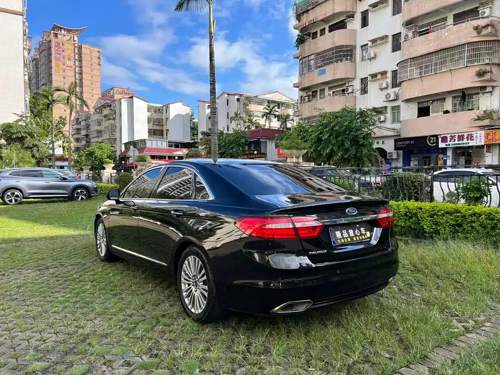 Ford Taurus 2017 EcoBoost 245 Luxury