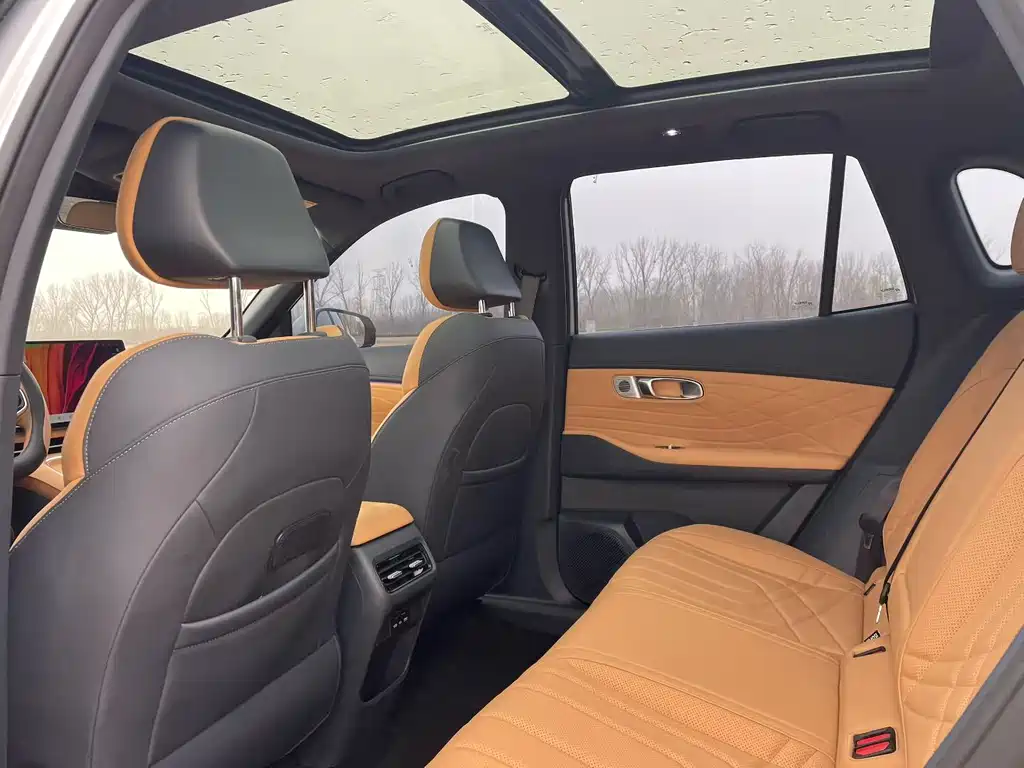 GEELY GALAXY GALAXY STARSHIP 7 EM I