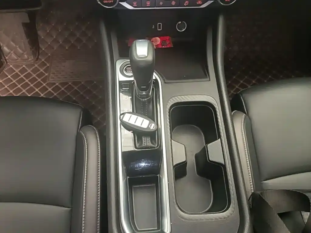 Nissan Sylphy — миниатюра 14