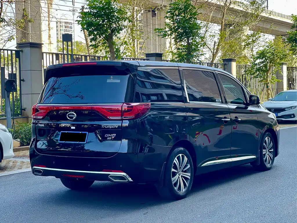 GAC TRUMPCHI M8