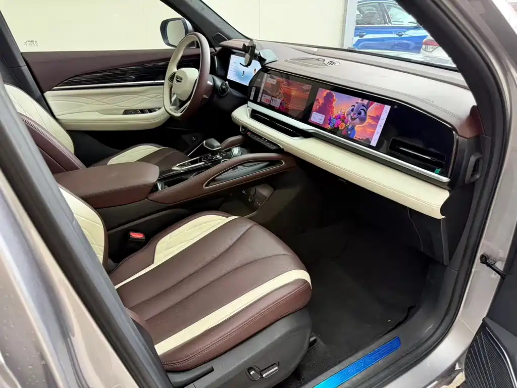 Geely Xingyue L — миниатюра 20