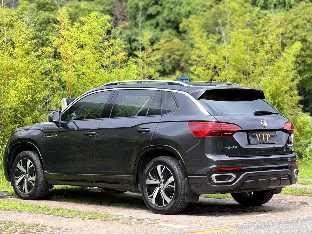 Volkswagen 探岳 GTE — миниатюра 13